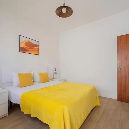 Beachfront Balcony Lejlighed Fuzeta